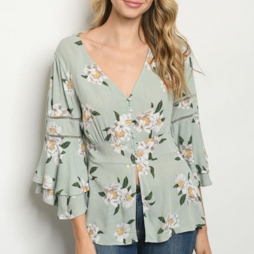 SAGE V-NECK FLORAL TOP
